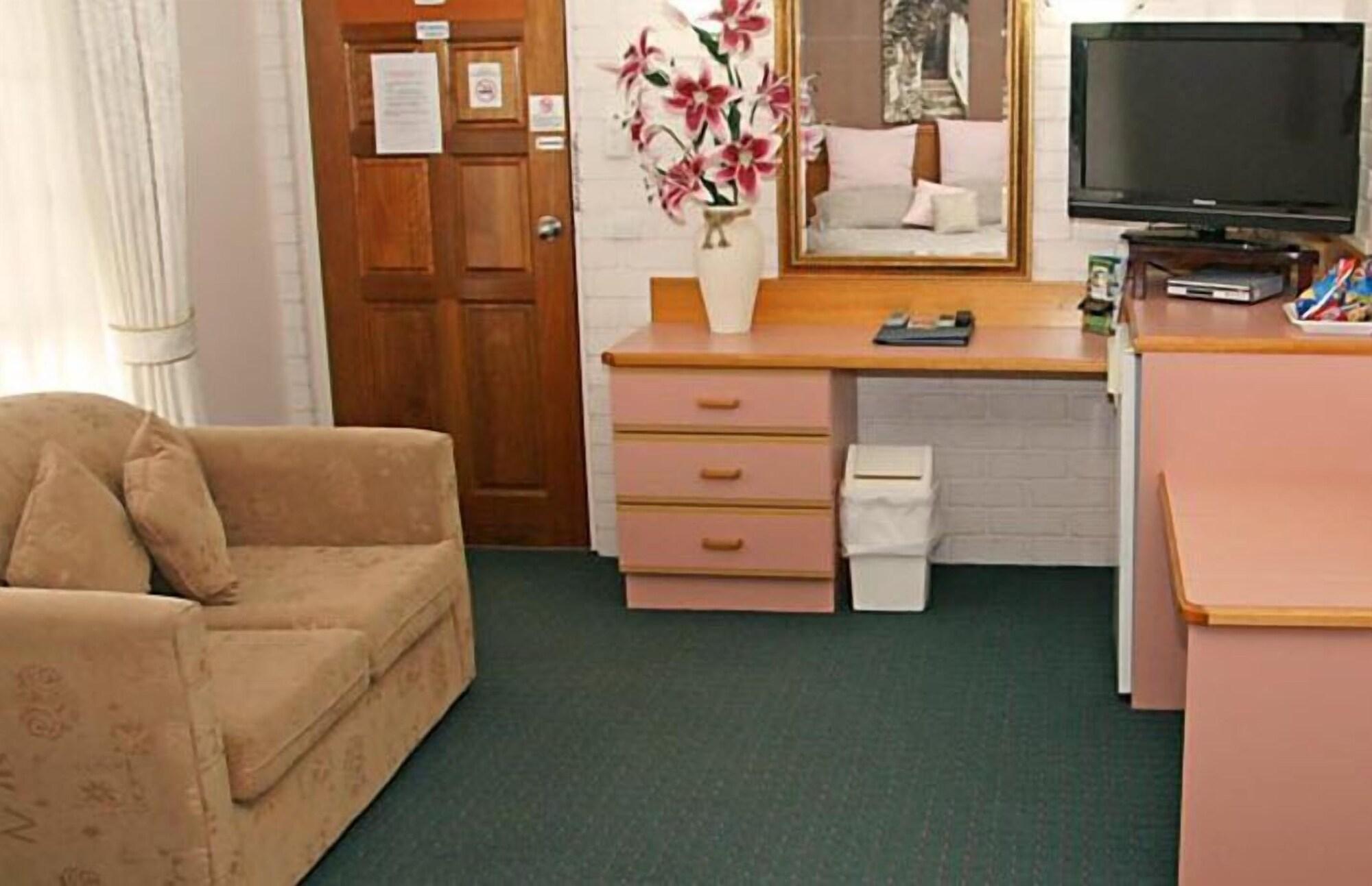 Sapphire Waters Motor Inn Merimbula Eksteriør bilde